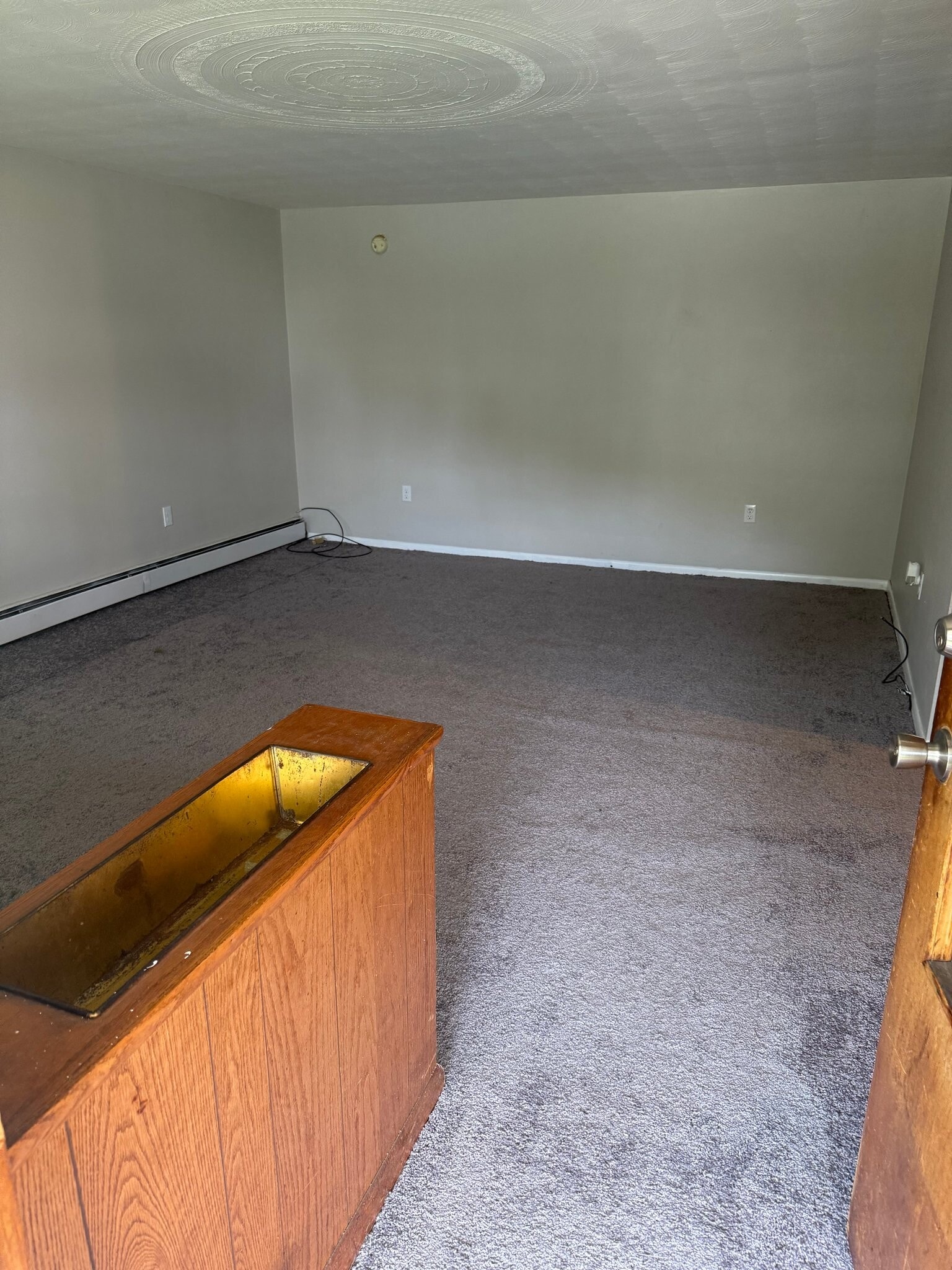 Building Photo - 739 Park Ave