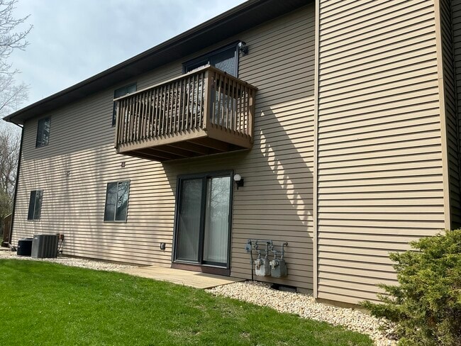 Building Photo - 1109 Kane St