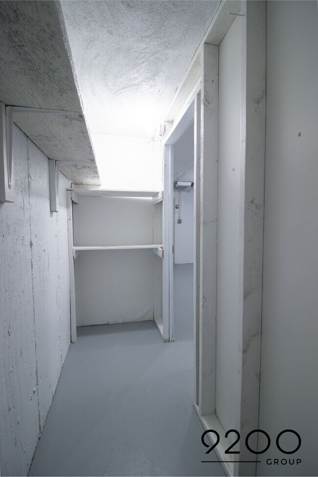 Building Photo - 7240 Balson Ave