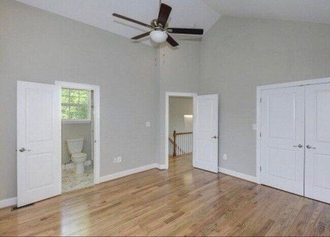 Master Suite - 5108 Bass Pl SE