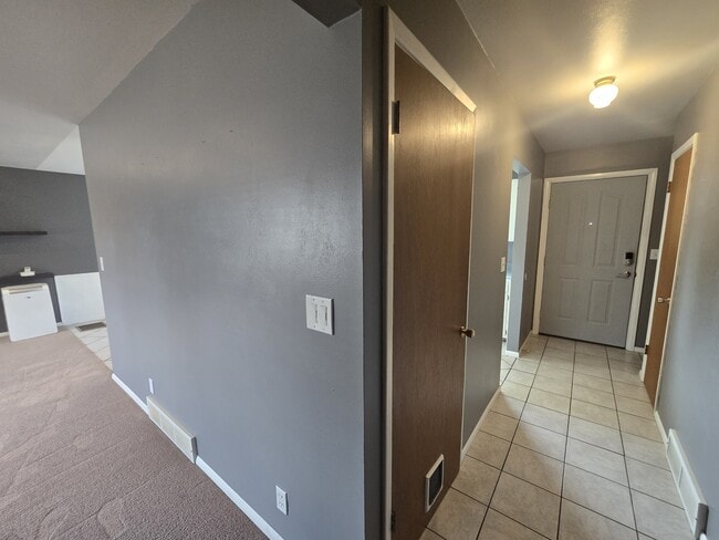 Building Photo - 124 W Water St