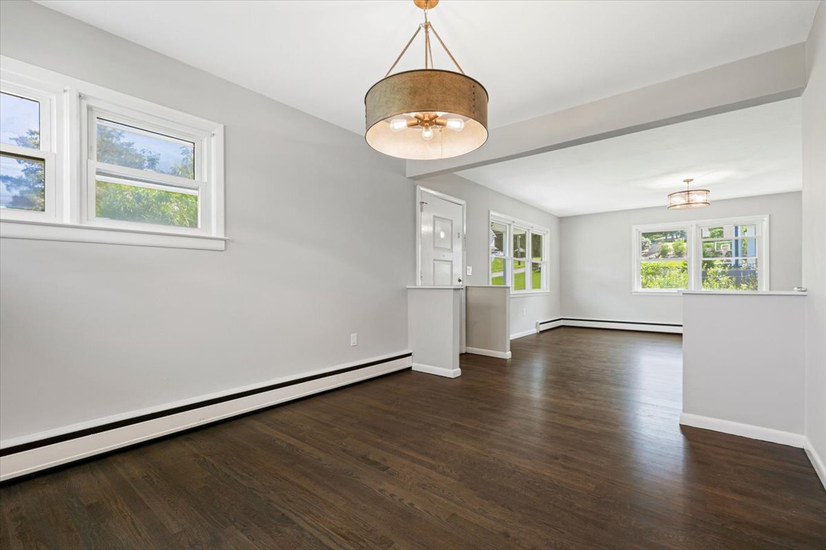Building Photo - 125 Whittier Dr