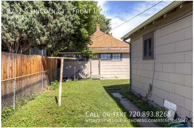 Building Photo - Charming Vintage Retreat: 2BD/1BA Front Un...