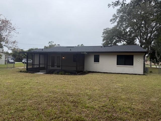 Building Photo - 1819 Oak St