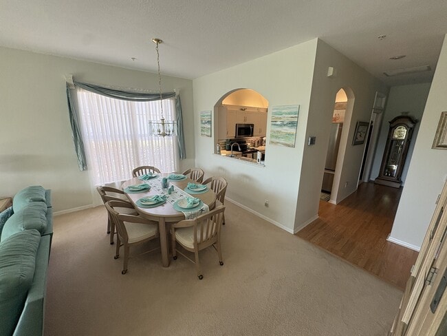 Building Photo - 322 Greenwood Lake Dr