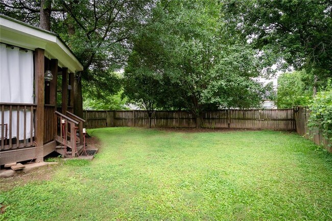 Building Photo - 1254 Avondale Ave SE