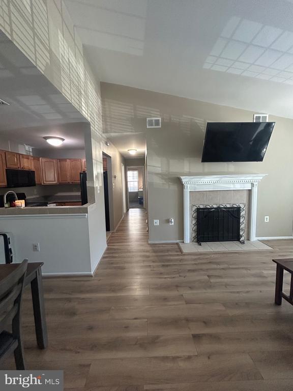 Building Photo - 7804 Harrowgate Cir