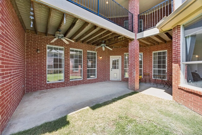 Building Photo - 2716 Royal Troon Dr