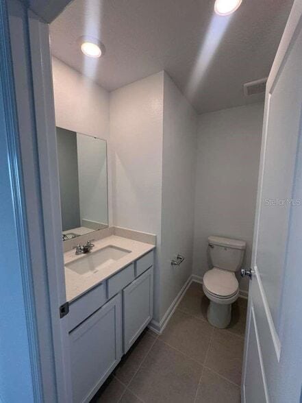 Building Photo - 3036 Chromatic St