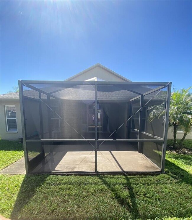 Building Photo - 16709 Fairbolt Way