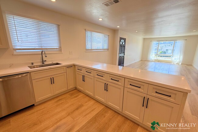 Building Photo - Recently Remodeled 3 Bedroom Corner Home i...