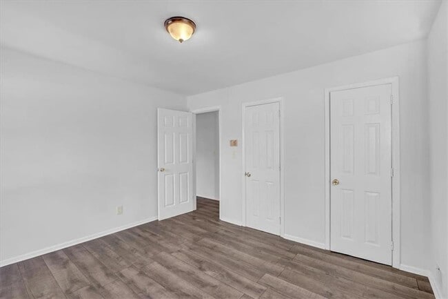 Building Photo - 2080 Bluffton Way
