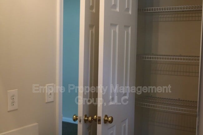 Building Photo - 341 Cane Brake Cir