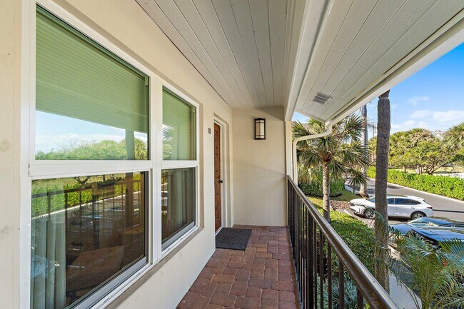 Building Photo - 4161 S US Hwy 1