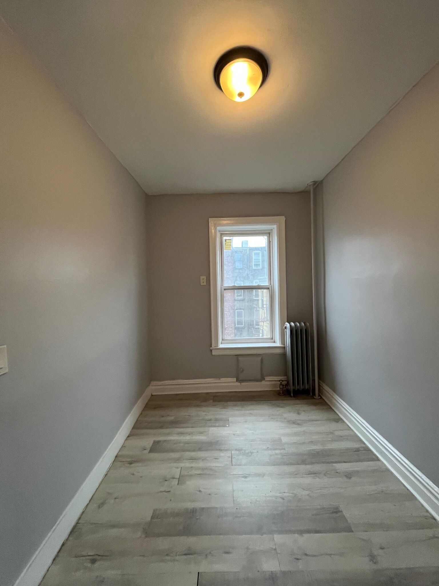 Building Photo - 316 Summit Ave