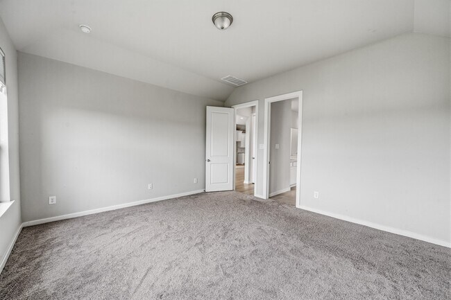 Building Photo - 7623 Coral Lk Dr