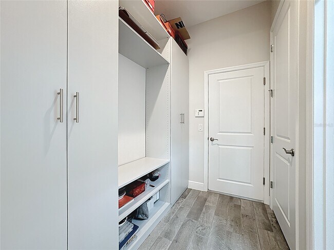 Building Photo - 2244 Antilles Club Dr