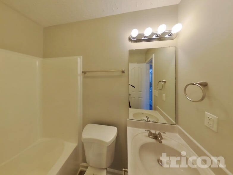 Building Photo - 3712 S Cindy Jo Dr