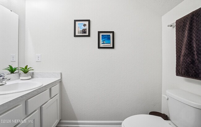 Building Photo - 78 Pasadena Dr