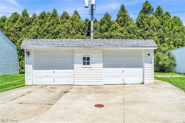 Building Photo - 14205 Corridon Ave