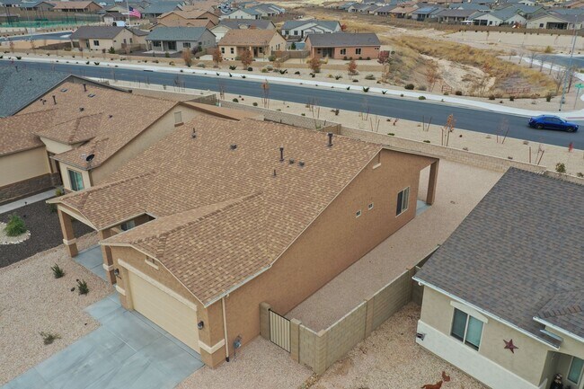 Building Photo - Spacious 3 Bedroom, 2 Bathroom Home in Granville