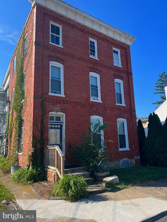 Building Photo - 109 E Congress St