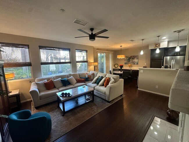 Building Photo - Rarely Available Townhome in Highly Sought after Portico-Rancho Carrillo