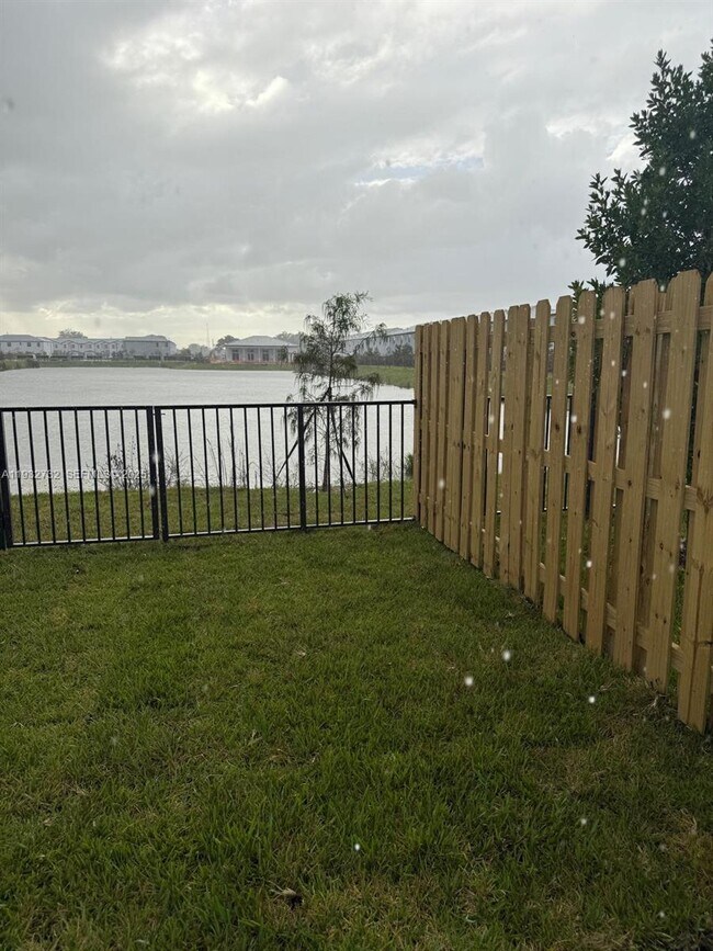 Building Photo - 35844 SW 178th Ct