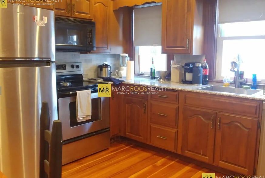 Building Photo - 43 Bowdoin St