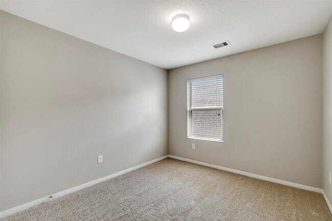 Building Photo - 5439 Baronet Dr