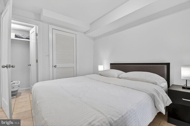 Building Photo - 1339 Corcoran St NW