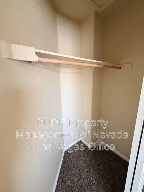 Building Photo - 266 Bluefield Ln