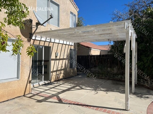 Building Photo - 2636 Vía Madalena