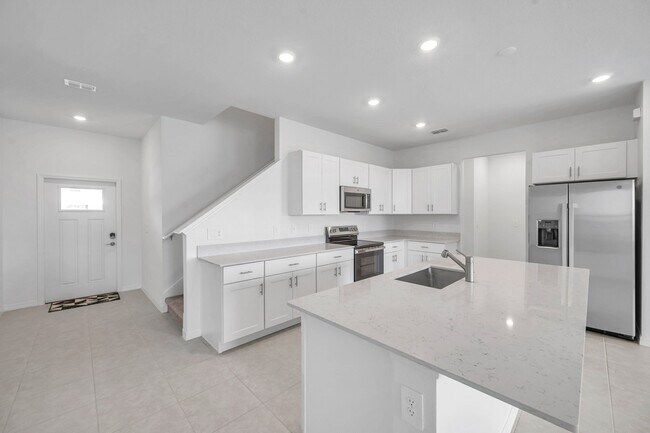 Building Photo - 9328 Bonita Mar Dr