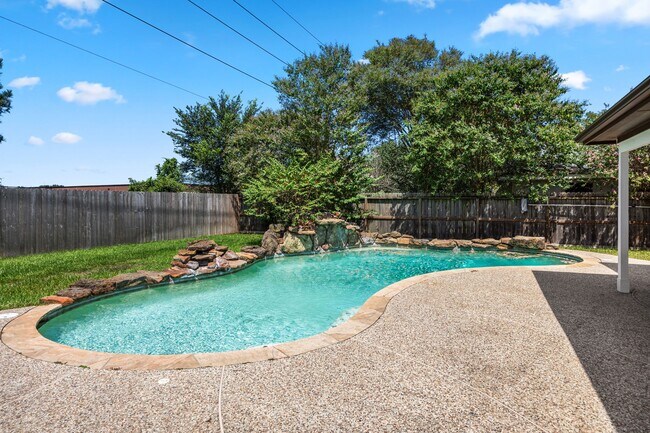 Building Photo - 14411 Golden Cypress Ln