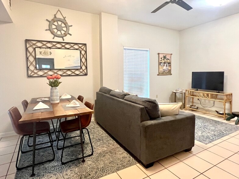 Unit A - 301 Butler Ave