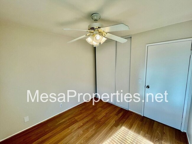 Building Photo - 1158 Bluegrass Pl