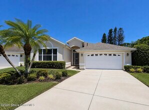 Building Photo - 796 Suntree Woods Dr