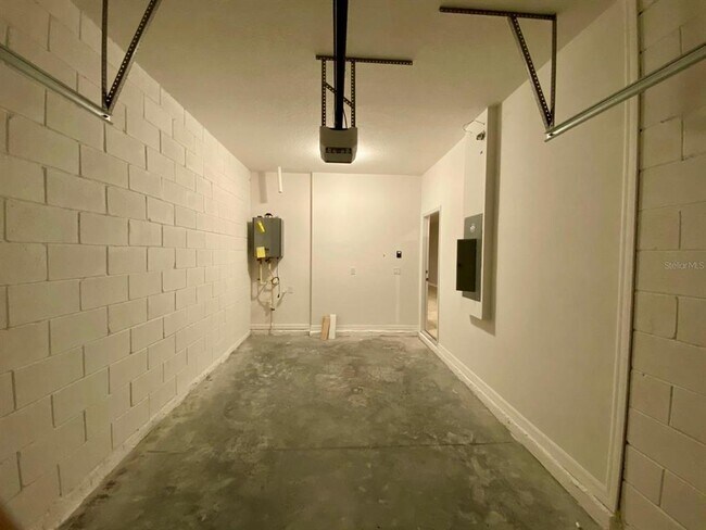 Building Photo - 229 Rustic Loop