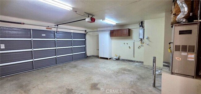 Building Photo - 15839 Ada St