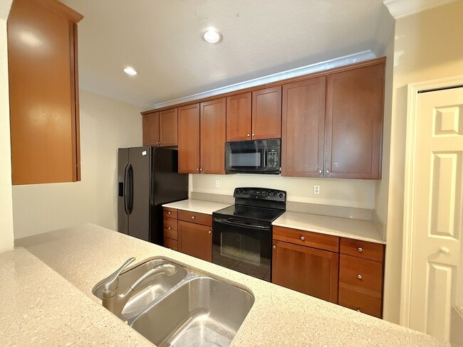 Building Photo - 8256 Maritime Flag St