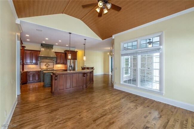 Building Photo - 4025 Meadowvale Ct