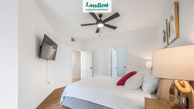 Building Photo - 1350 Kelso Dunes Ave