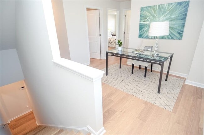 Building Photo - 4551 High Rdg Ct