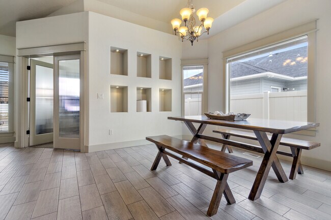 Building Photo - 10976 W Hidden Brook Dr