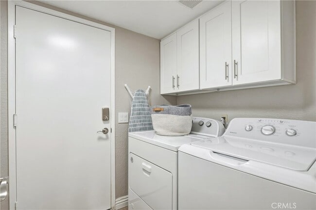 Building Photo - 10227 Northridge Dr