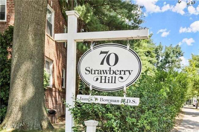 Building Photo - 70 Strawberry Hill Ave