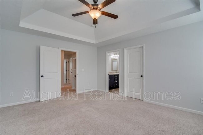 Building Photo - 3028 Ashley Lp