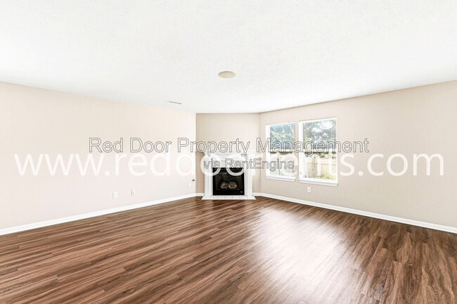 Building Photo - 12419 Deerview Dr