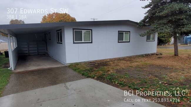 Building Photo - 307 SW Edwards St